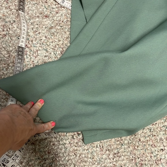 Vintage 70s polyester pleated skirt and blazer set in olive green - Picture 13 of 13